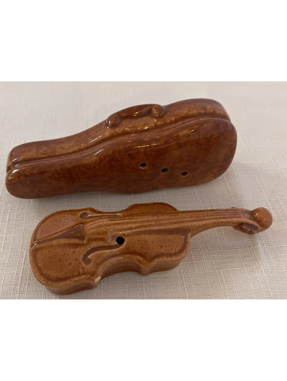 Ceramic Violin Shaped Salt & Pepper Shakers Set Brown Music Theme Novelty